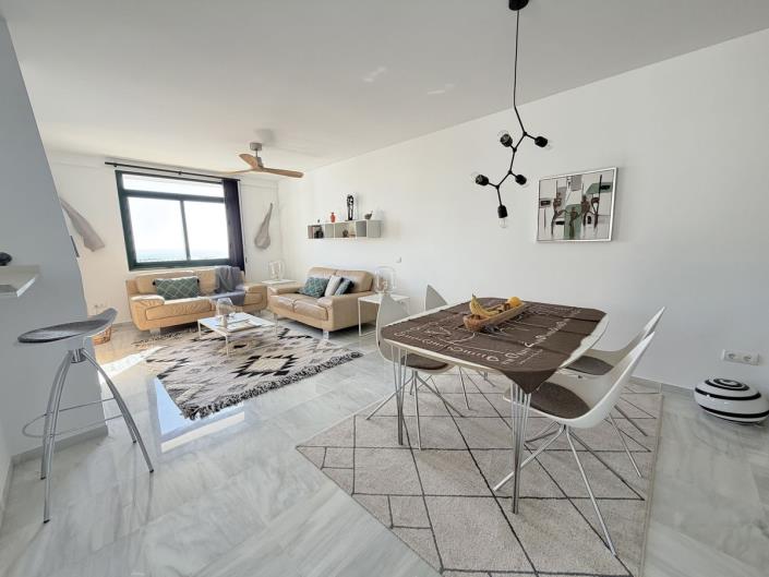 Image No.7-3 Bed Semi-Detached for sale