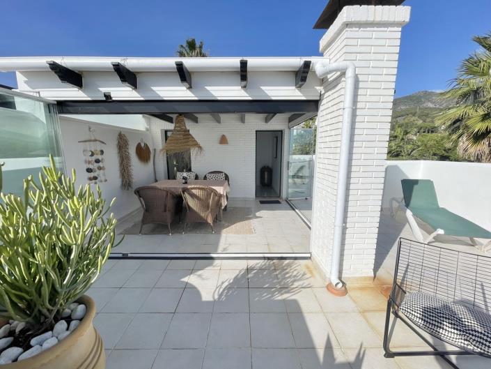 Image No.4-3 Bed Semi-Detached for sale