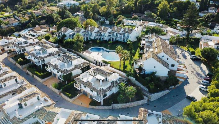 Image No.29-3 Bed Semi-Detached for sale