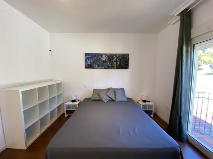 Image No.11-3 Bed Townhouse for sale