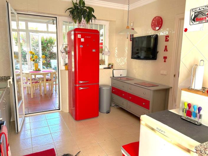 Image No.7-3 Bed Semi-Detached for sale