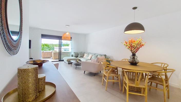 Image No.3-3 Bed Apartment for sale