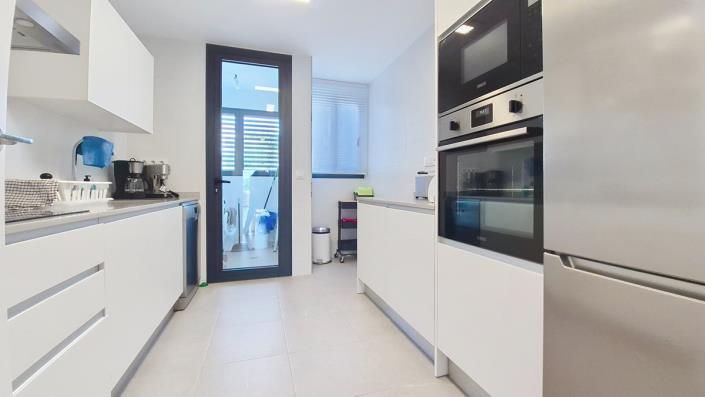 Image No.5-3 Bed Apartment for sale