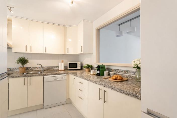 Image No.3-Appartement de 2 chambres à vendre à Manilva