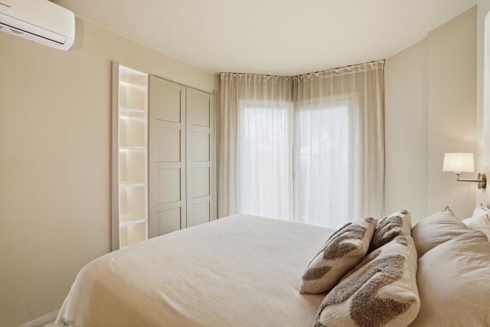 Image No.11-3 Bed Apartment for sale