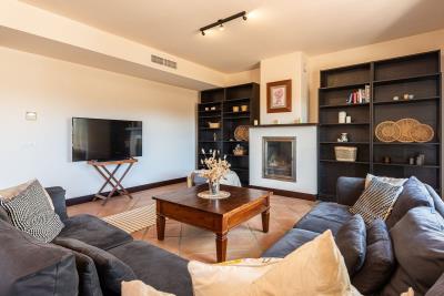 9-467d0cee5b725f3ef65f102a0c2e69c0