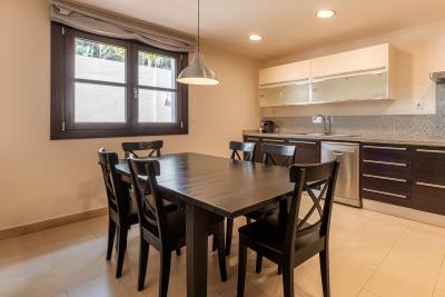 15-11d12f2f454f2f5e9b981fdd8b901d51