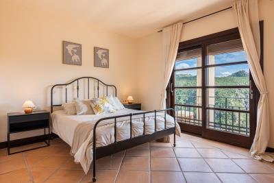 19-d0ed7da2012a09046d307c195d98e7d6