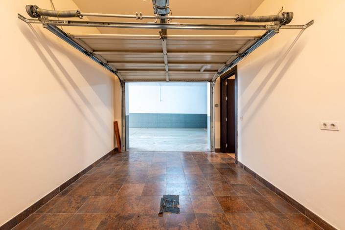 Image No.24-4 Bed Townhouse for sale