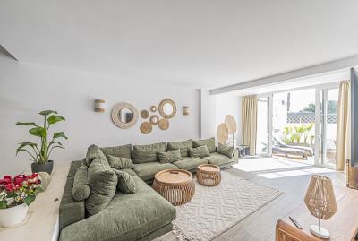 2-5bd7b9d04b45e33852eaf0ec6670150d