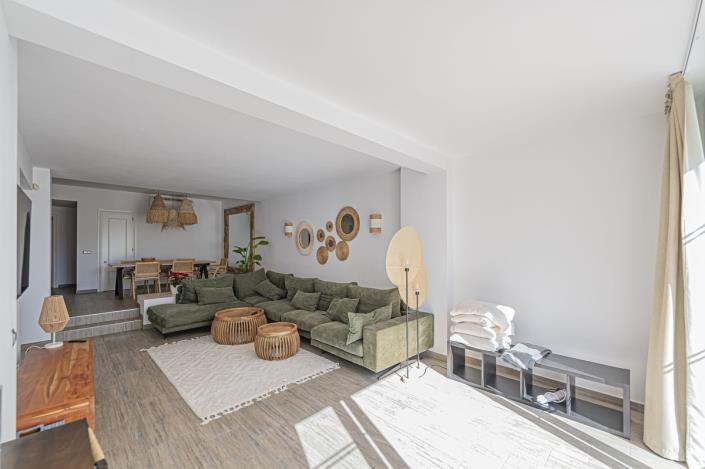 Image No.4-2 Bed Apartment for sale