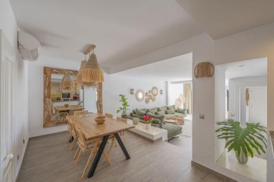 12-53013098fcab6c38b1379cd33298e050