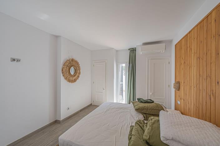 Image No.13-2 Bed Apartment for sale