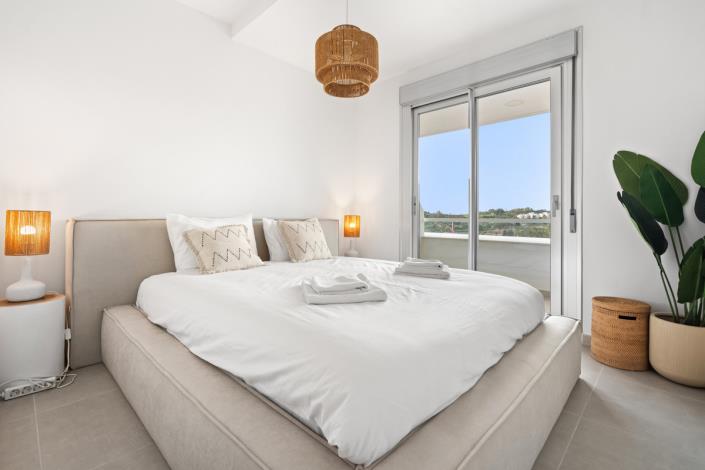 Image No.9-3 Bed Apartment for sale