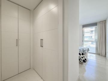 32-e7f90ea5feef5e01d64d74d6b6d8a834