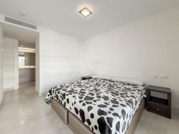 34-2e8657844e540eba0189d71f472ffca9