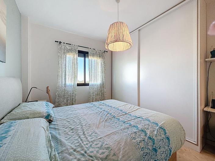 Image No.8-2 Bed Apartment for sale