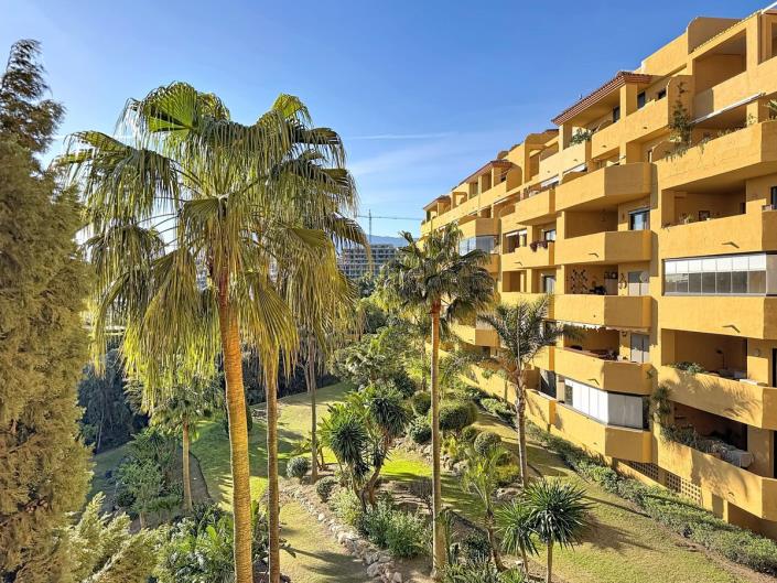 Image No.15-2 Bed Apartment for sale