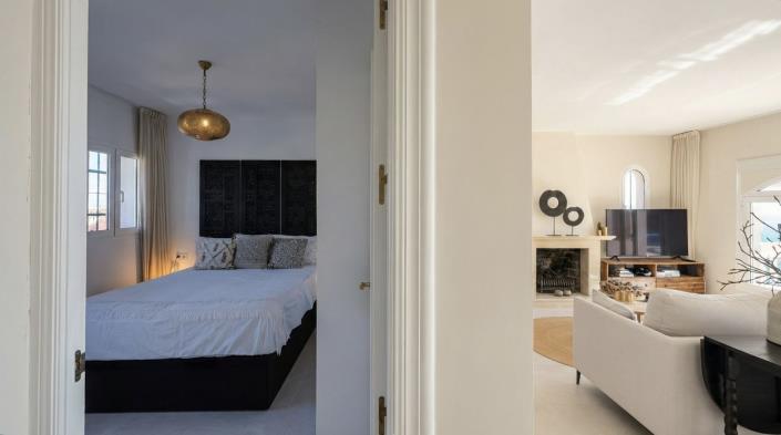 Image No.7-2 Bed Villa / Detached for sale