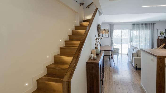 Image No.6-4 Bed Semi-Detached for sale