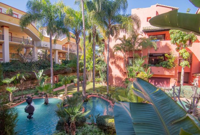 Image No.14-3 Bed Apartment for sale