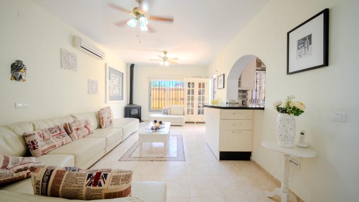 Image No.5-3 Bed Villa / Detached for sale