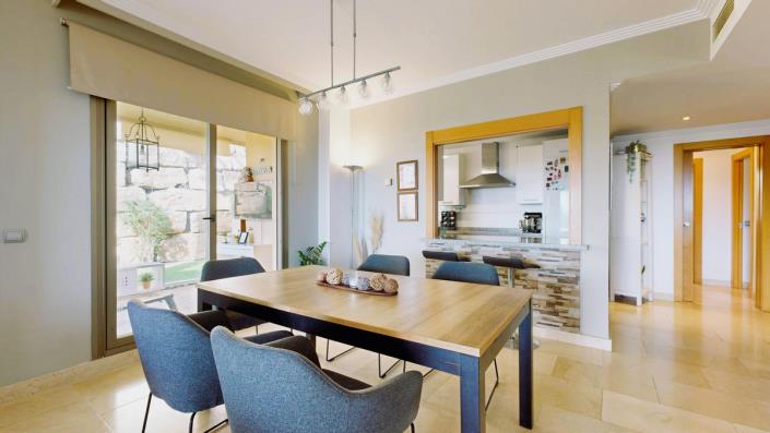 Image No.6-4 Bed Apartment for sale