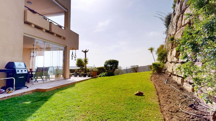 Image No.10-4 Bed Apartment for sale