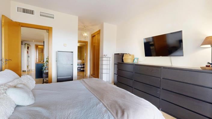 Image No.14-4 Bed Apartment for sale