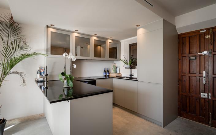 Image No.6-2 Bed Townhouse for sale