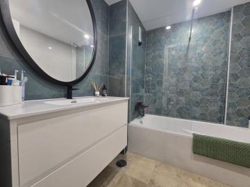 12-53013098fcab6c38b1379cd33298e050