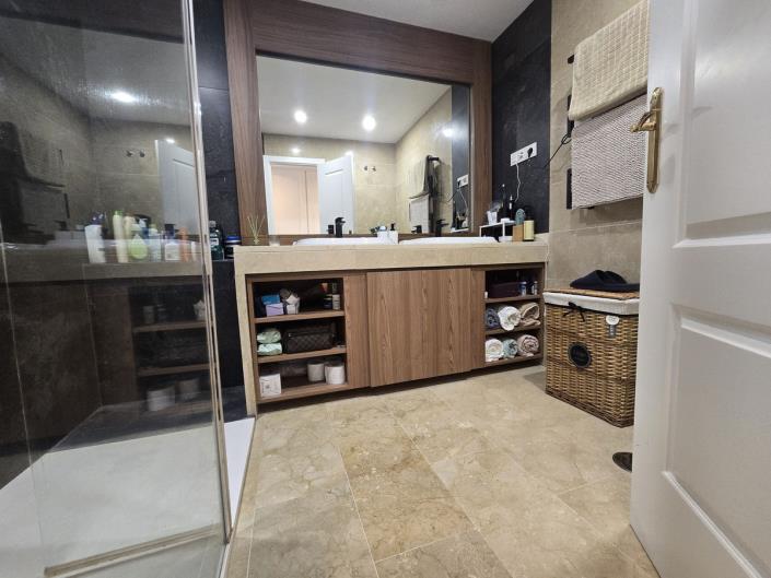 Image No.9-Appartement de 2 chambres à vendre à Calahonda