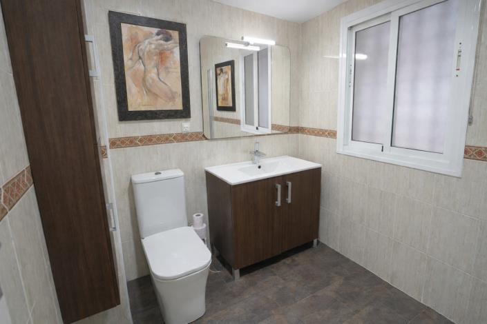 Image No.8-2 Bed Apartment for sale