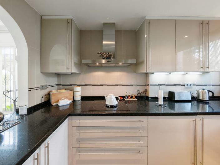 Image No.4-2 Bed Apartment for sale