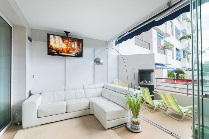 Image No.10-2 Bed Apartment for sale