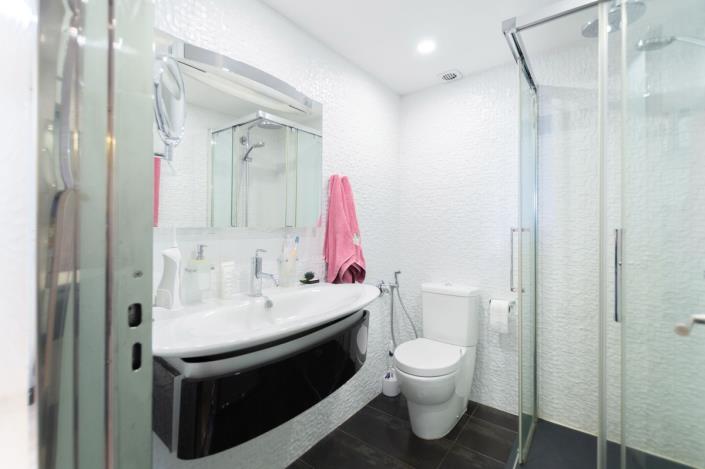 Image No.14-2 Bed Apartment for sale