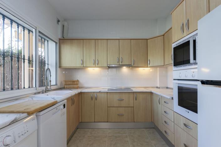 Image No.5-3 Bed Semi-Detached for sale