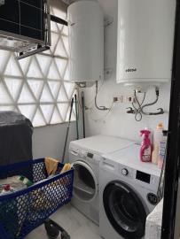 12-53013098fcab6c38b1379cd33298e050