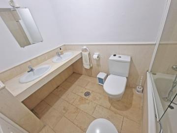 23-79897b85162c6a486c7a4d1eb46924dd