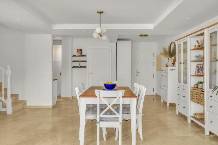 Image No.6-3 Bed Duplex for sale