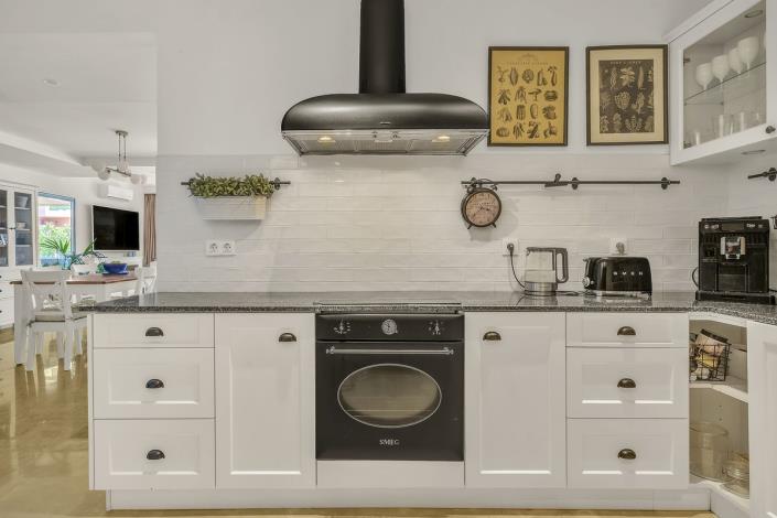 Image No.9-3 Bed Duplex for sale