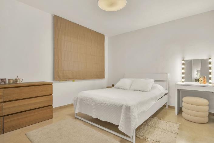 Image No.12-3 Bed Duplex for sale