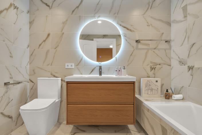 Image No.14-3 Bed Duplex for sale