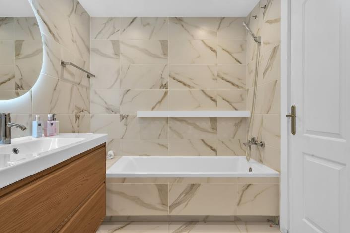 Image No.15-3 Bed Duplex for sale