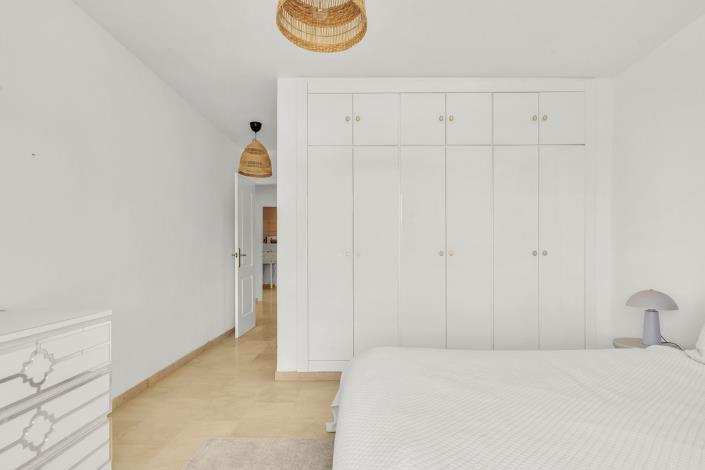 Image No.20-3 Bed Duplex for sale