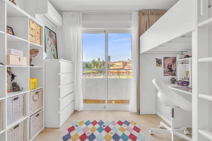 Image No.21-3 Bed Duplex for sale