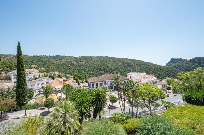 Image No.13-2 Bed Apartment for sale