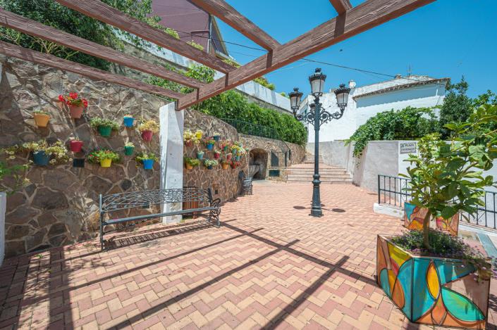 Image No.14-2 Bed Apartment for sale