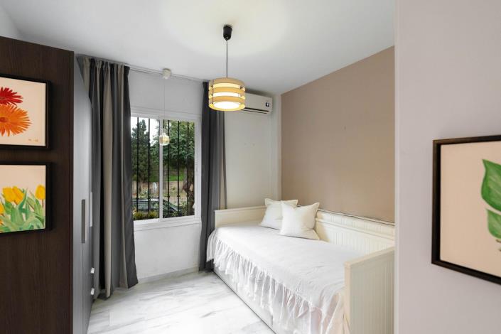 Image No.16-2 Bed Apartment for sale