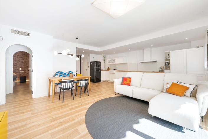 Image No.4-2 Bed Apartment for sale